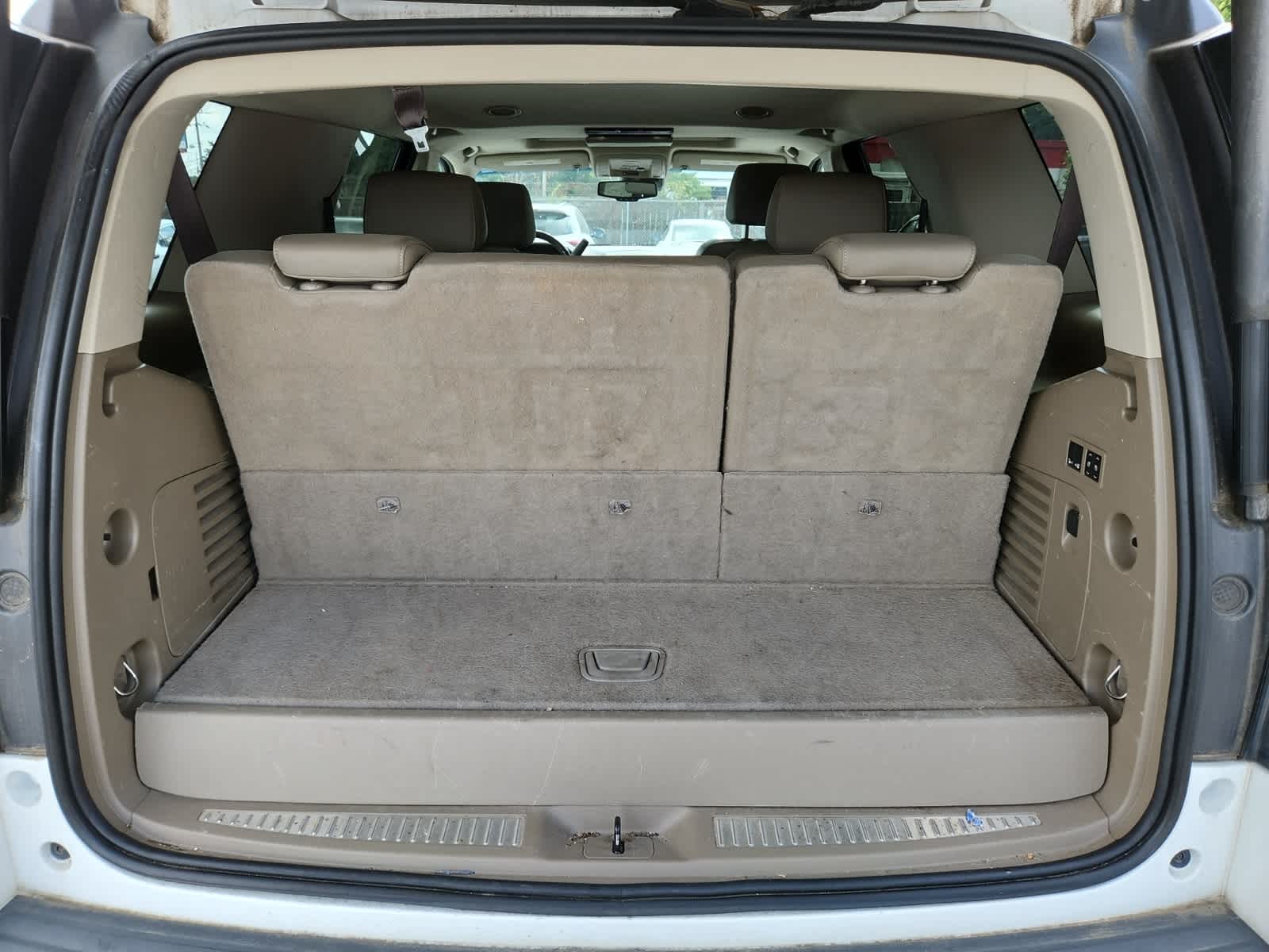 Thumbnail: 2019 GMC Yukon - 25