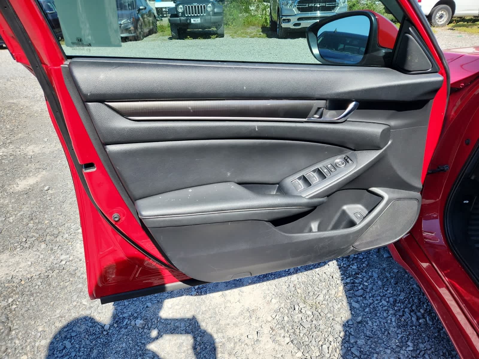 Thumbnail: 2019 Honda Accord - 16