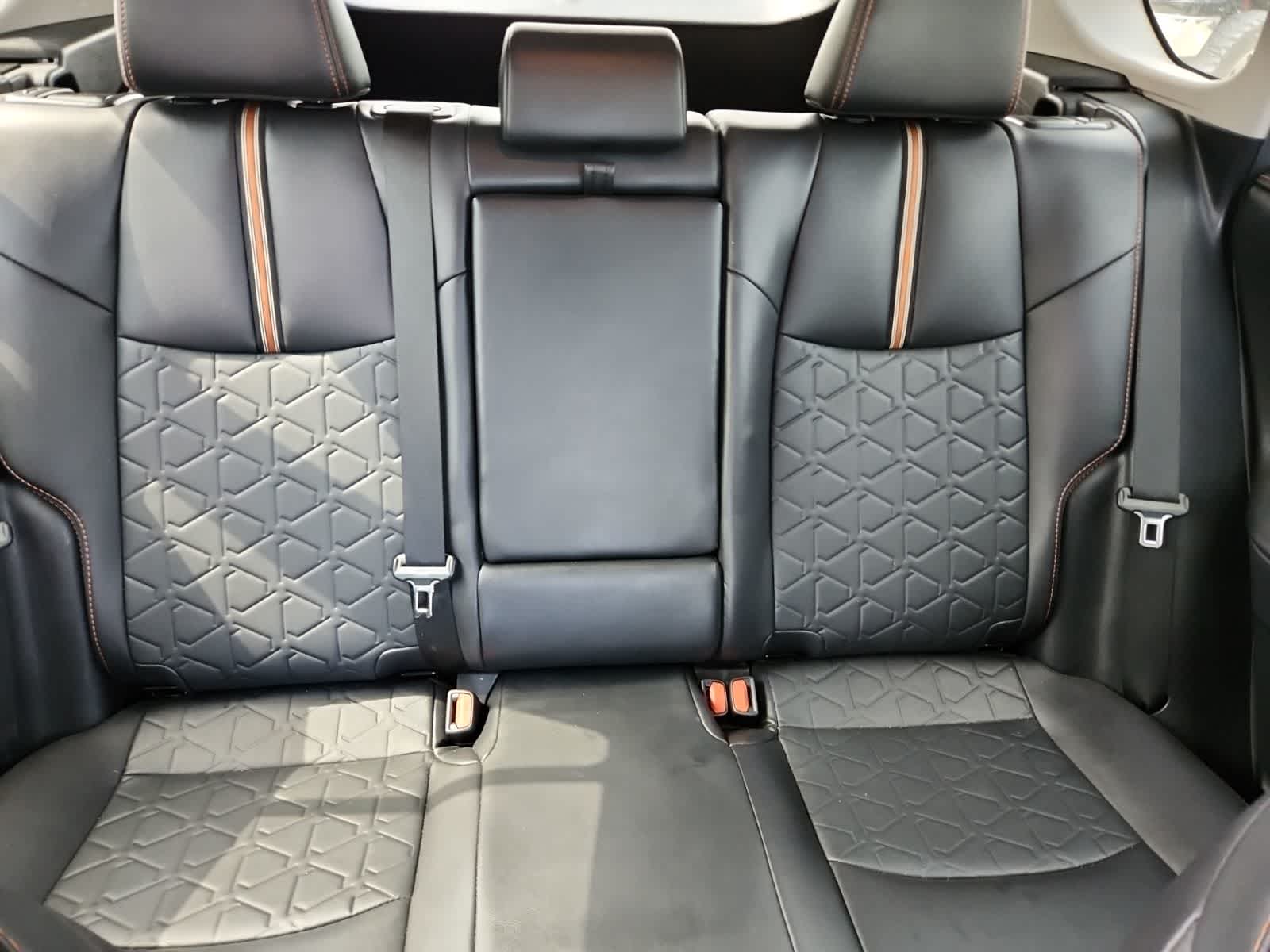 Thumbnail: 2019 Toyota RAV4 - 20