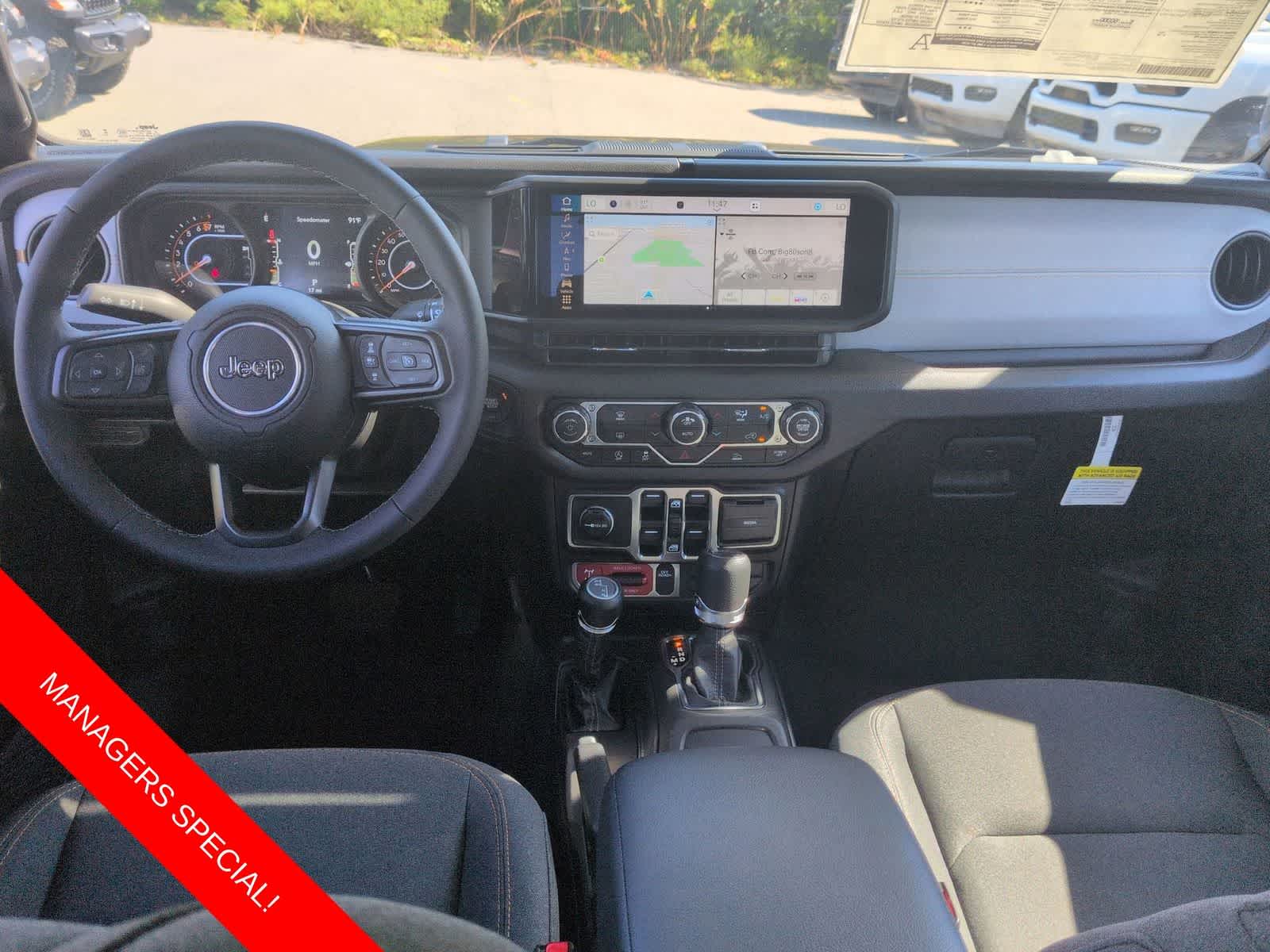 Thumbnail: 2025 Jeep Gladiator - 15