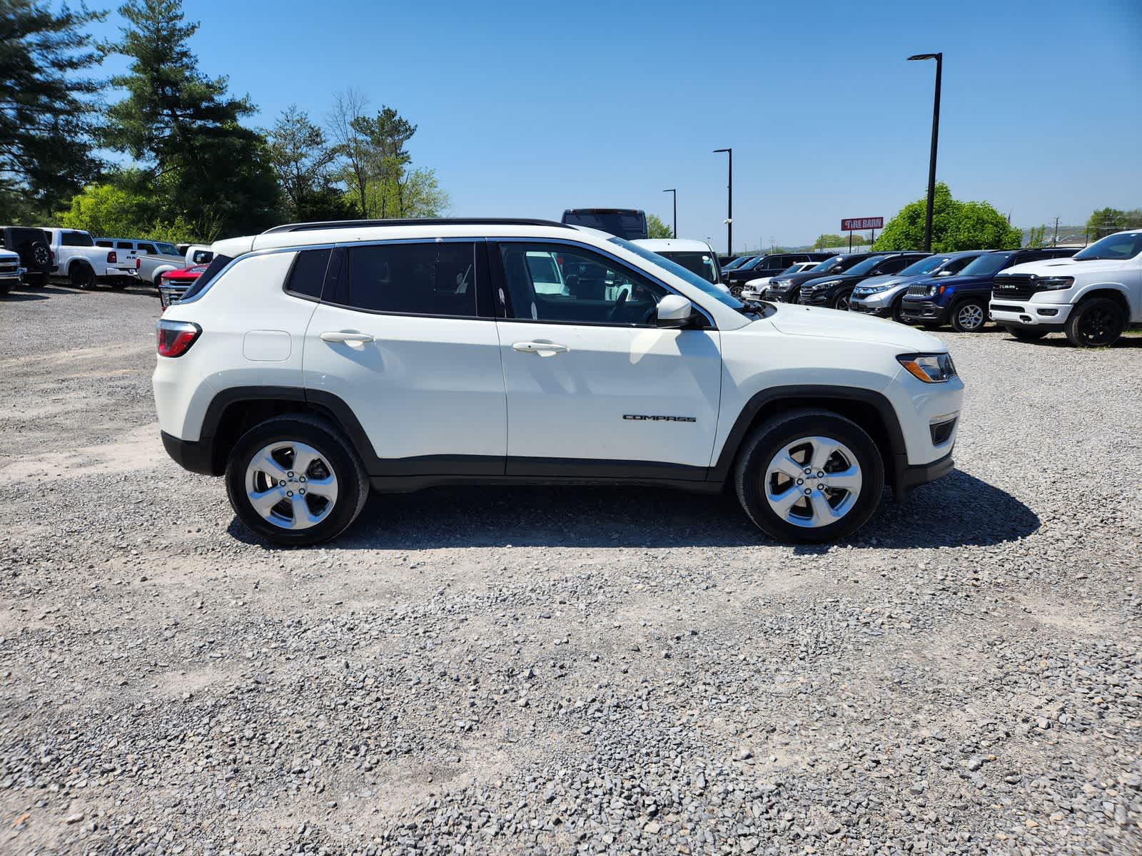 Thumbnail: 2018 Jeep Compass - 6