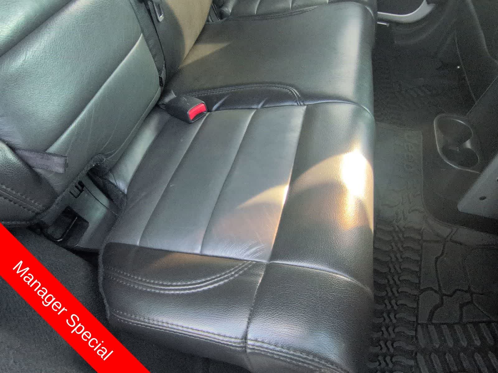 Thumbnail: 2010 Jeep Wrangler - 19