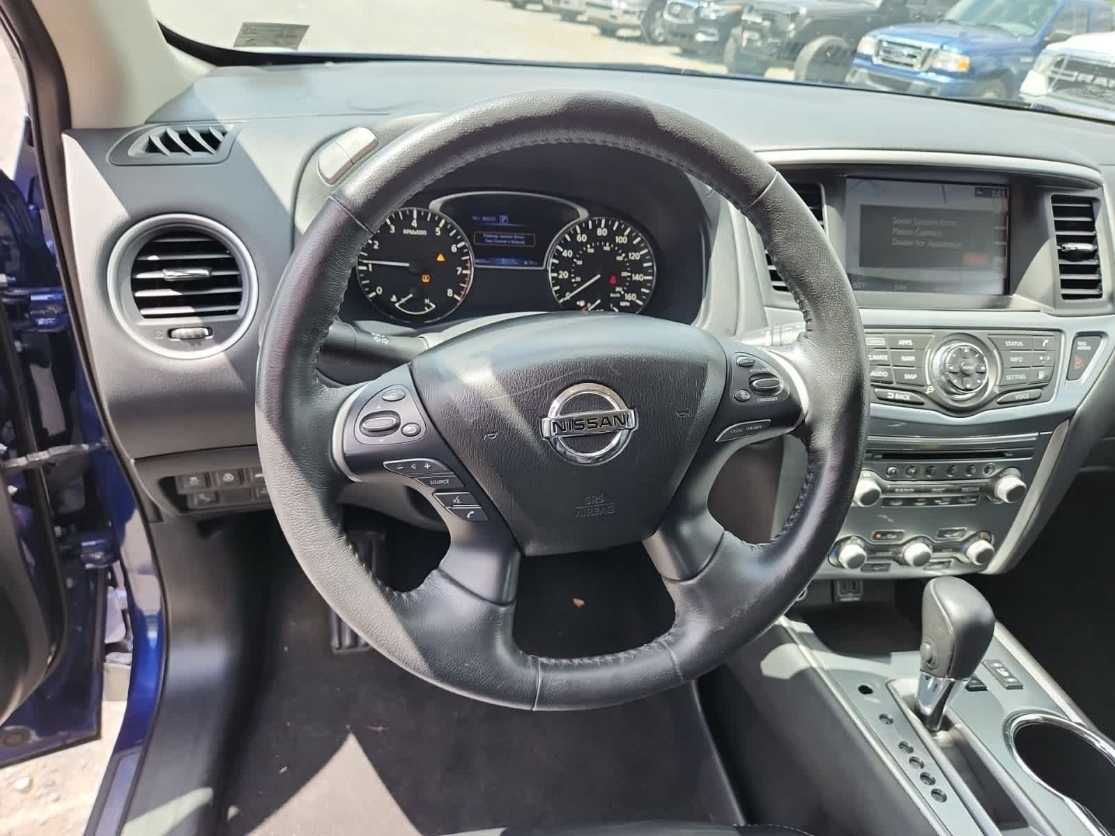 Thumbnail: 2020 Nissan Pathfinder - 12