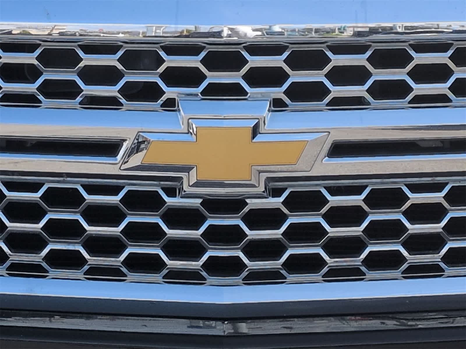 Thumbnail: 2015 Chevrolet Silverado 1500 - 12