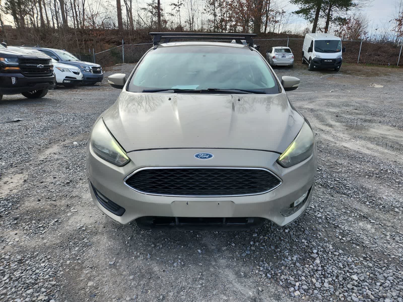 Thumbnail: 2015 Ford Focus - 8