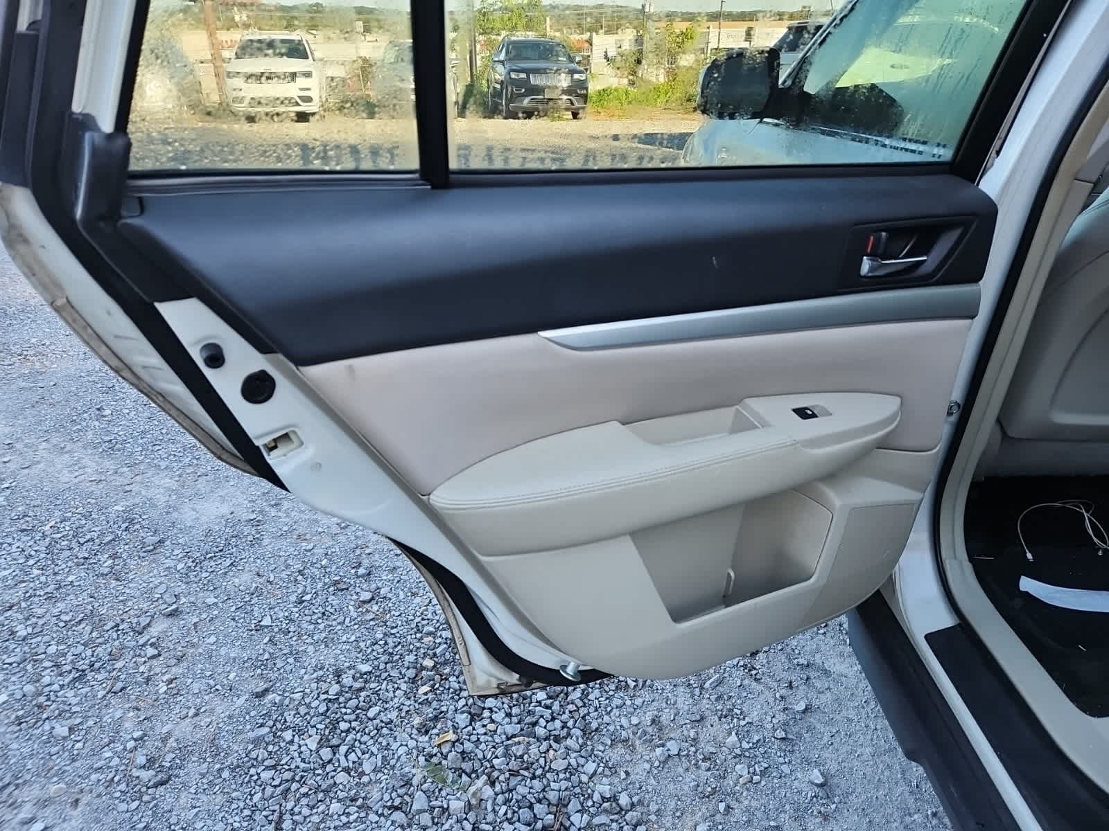Thumbnail: 2013 Subaru Outback - 27
