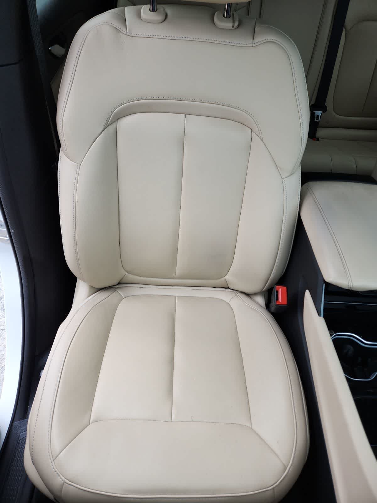 Thumbnail: 2023 Jeep Grand Cherokee - 18