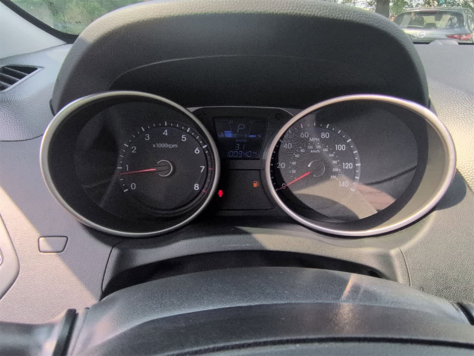 Thumbnail: 2015 Hyundai Tucson - 32