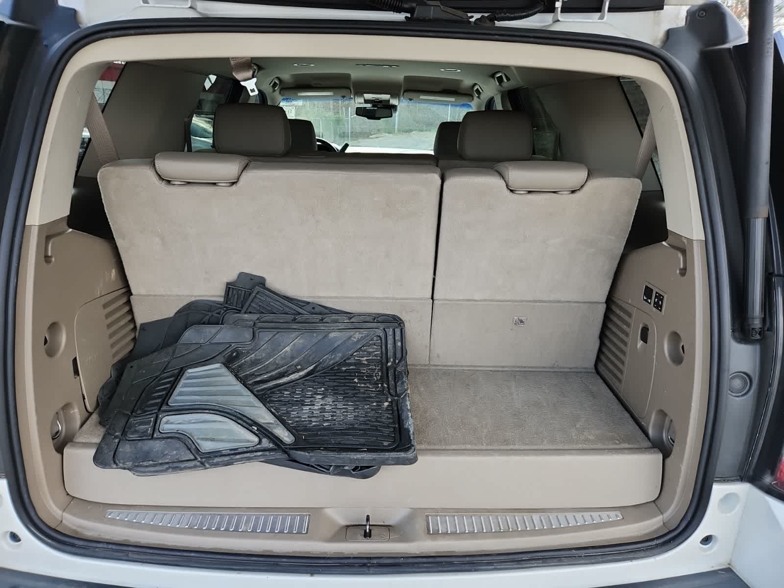 Thumbnail: 2016 GMC Yukon - 24