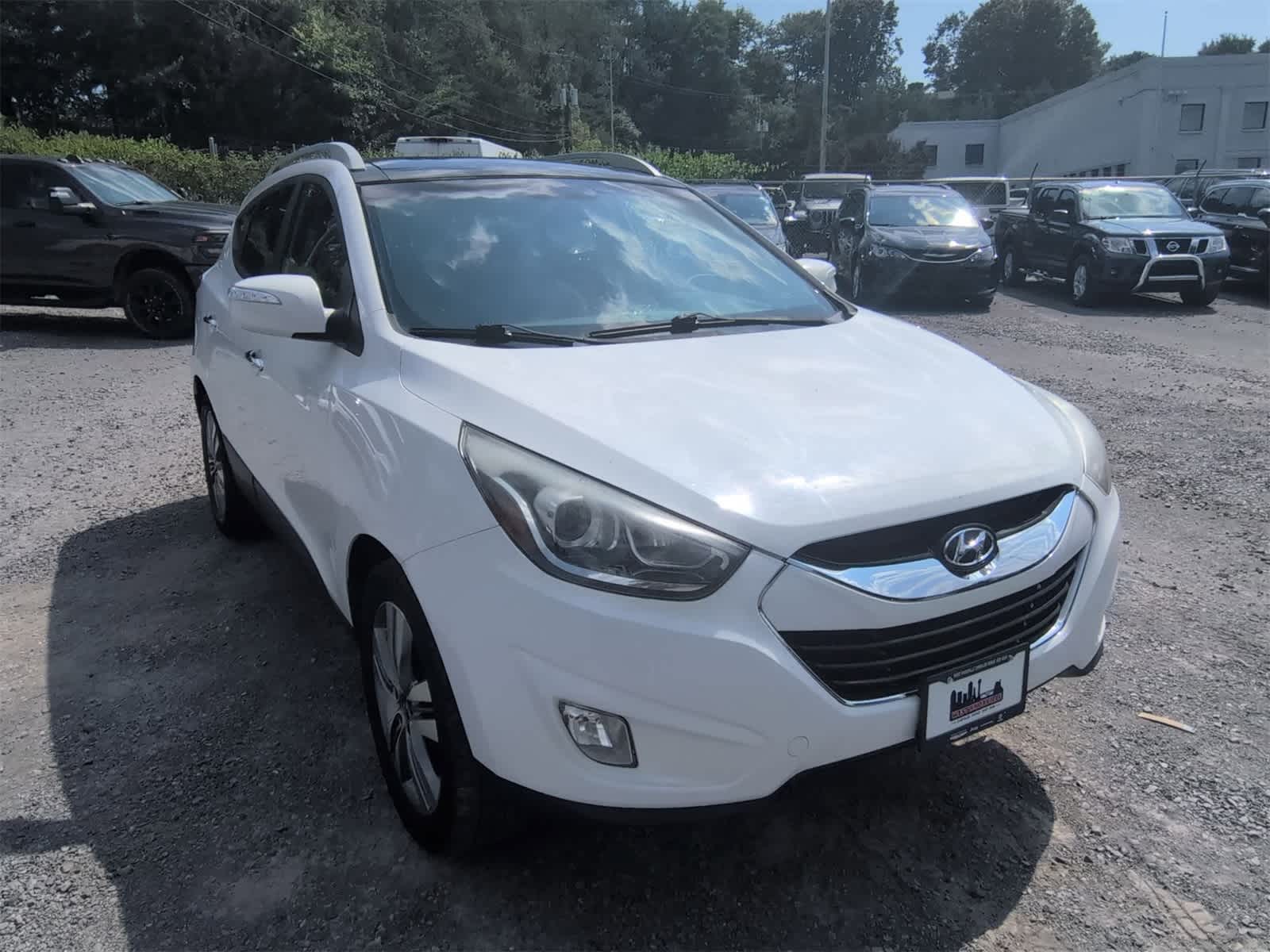Thumbnail: 2015 Hyundai Tucson - 2