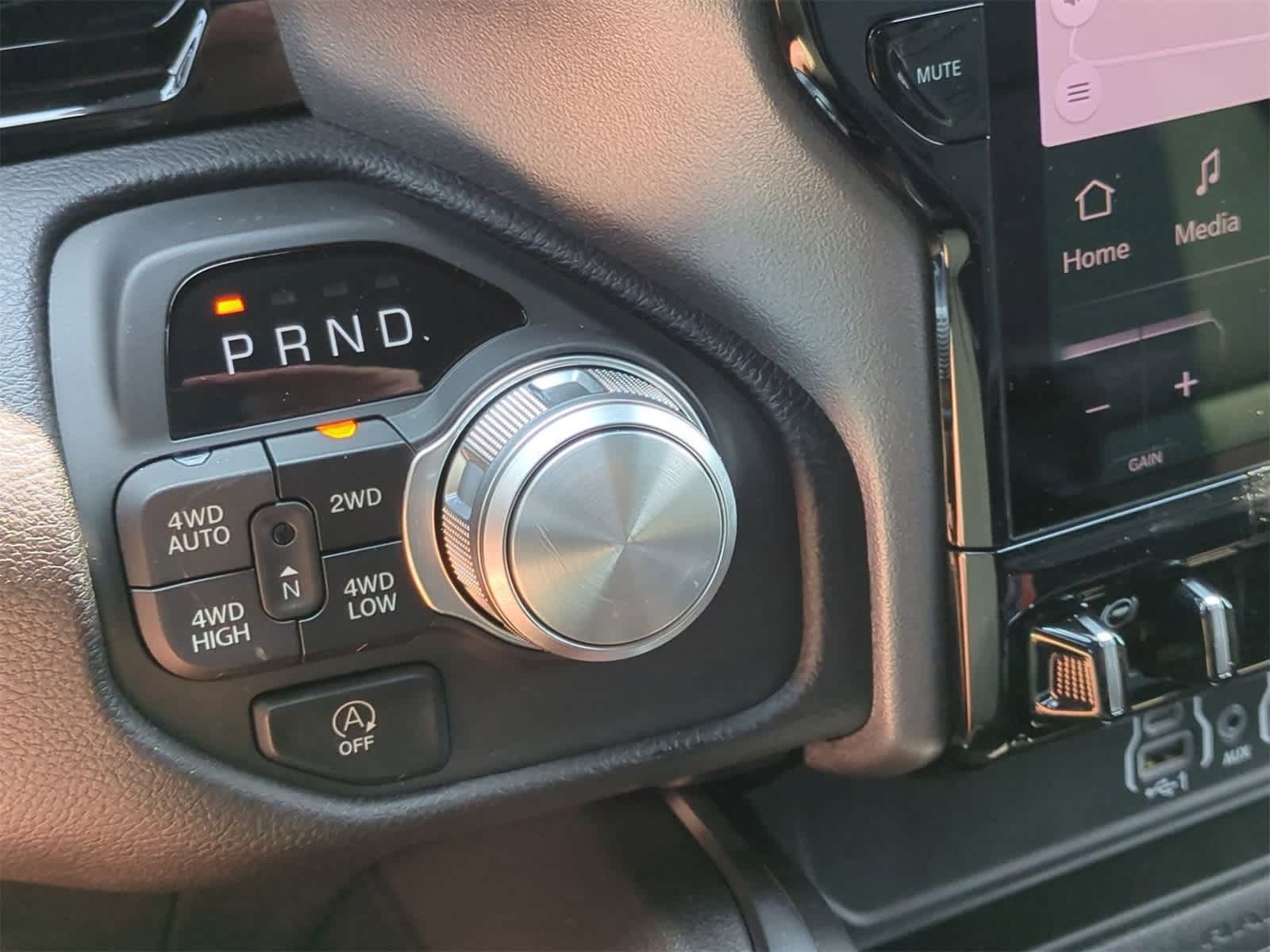 Thumbnail: 2025 RAM 1500 - 31