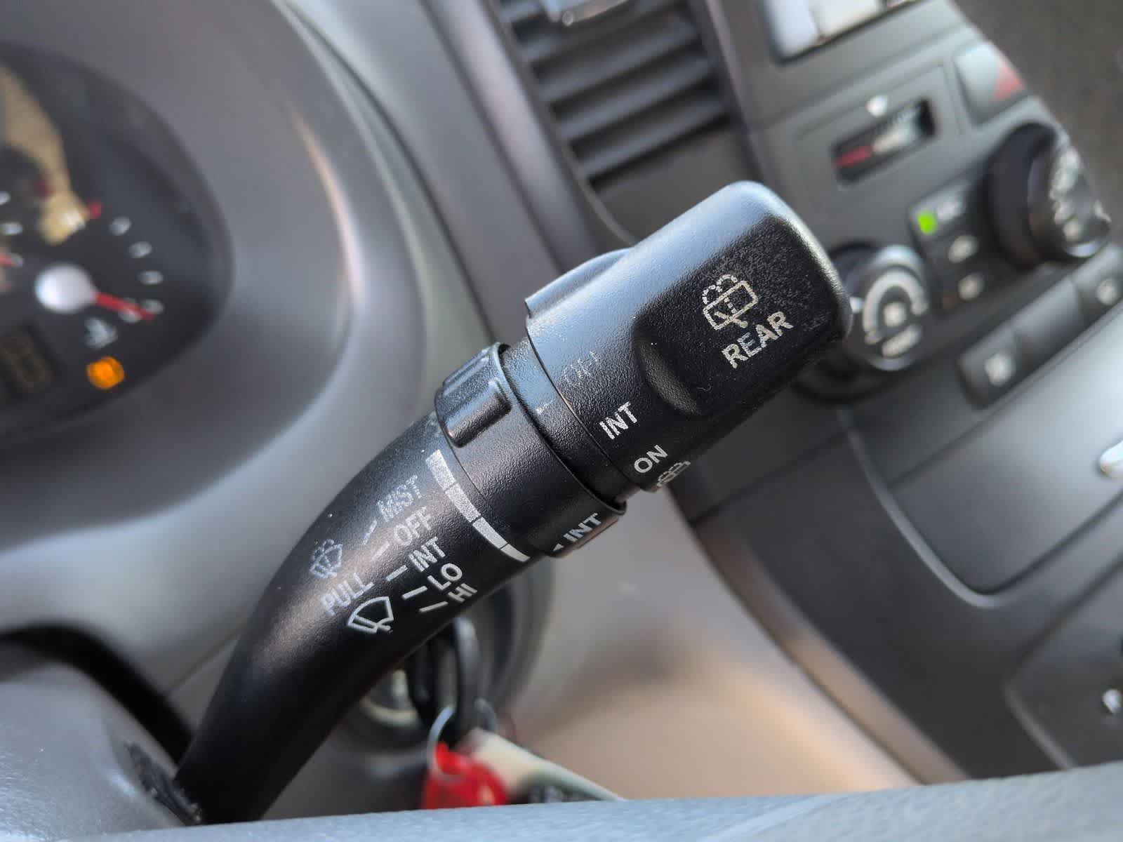 Thumbnail: 2008 Kia Sedona - 24