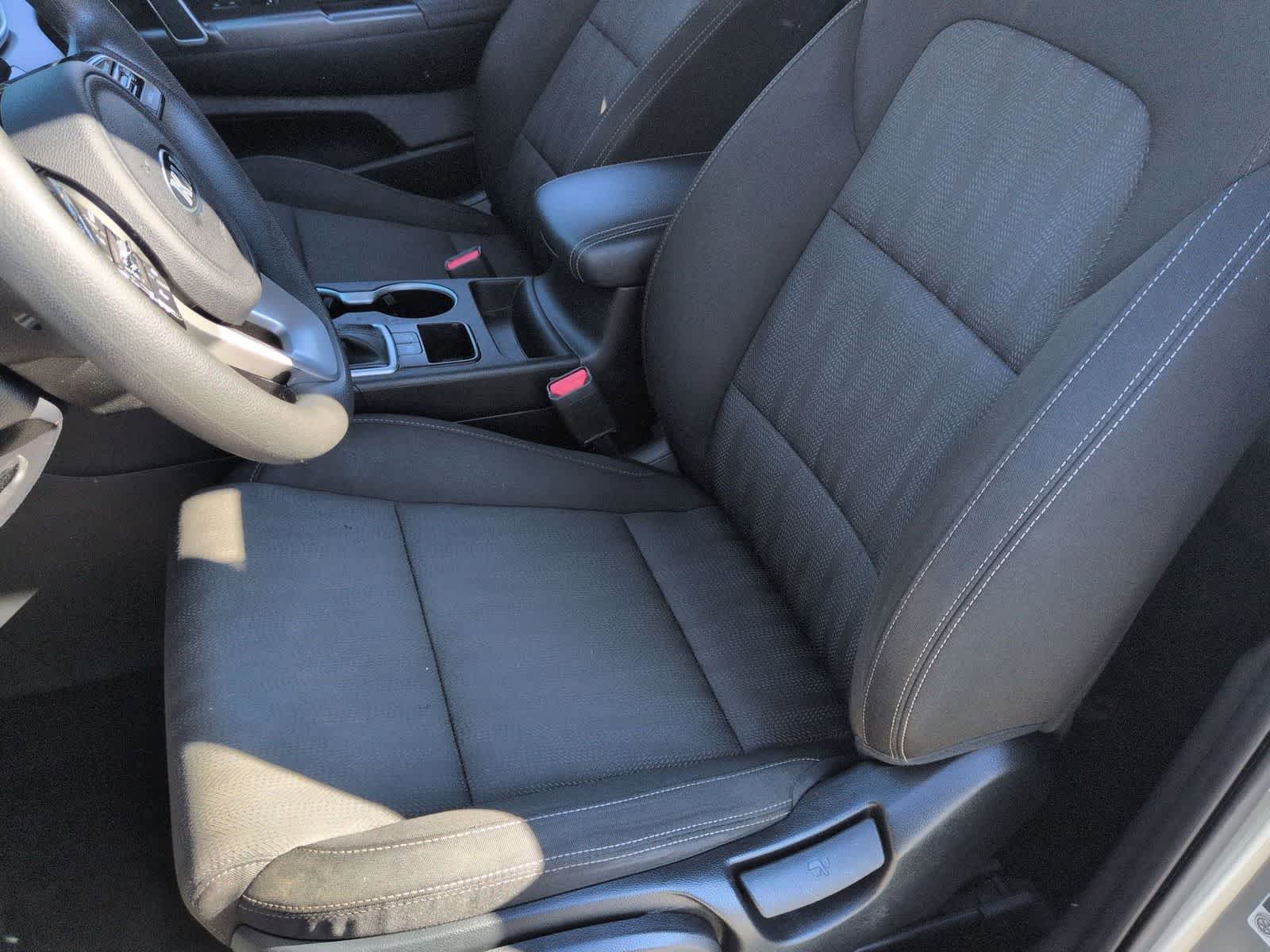 Thumbnail: 2022 Kia Sportage - 16