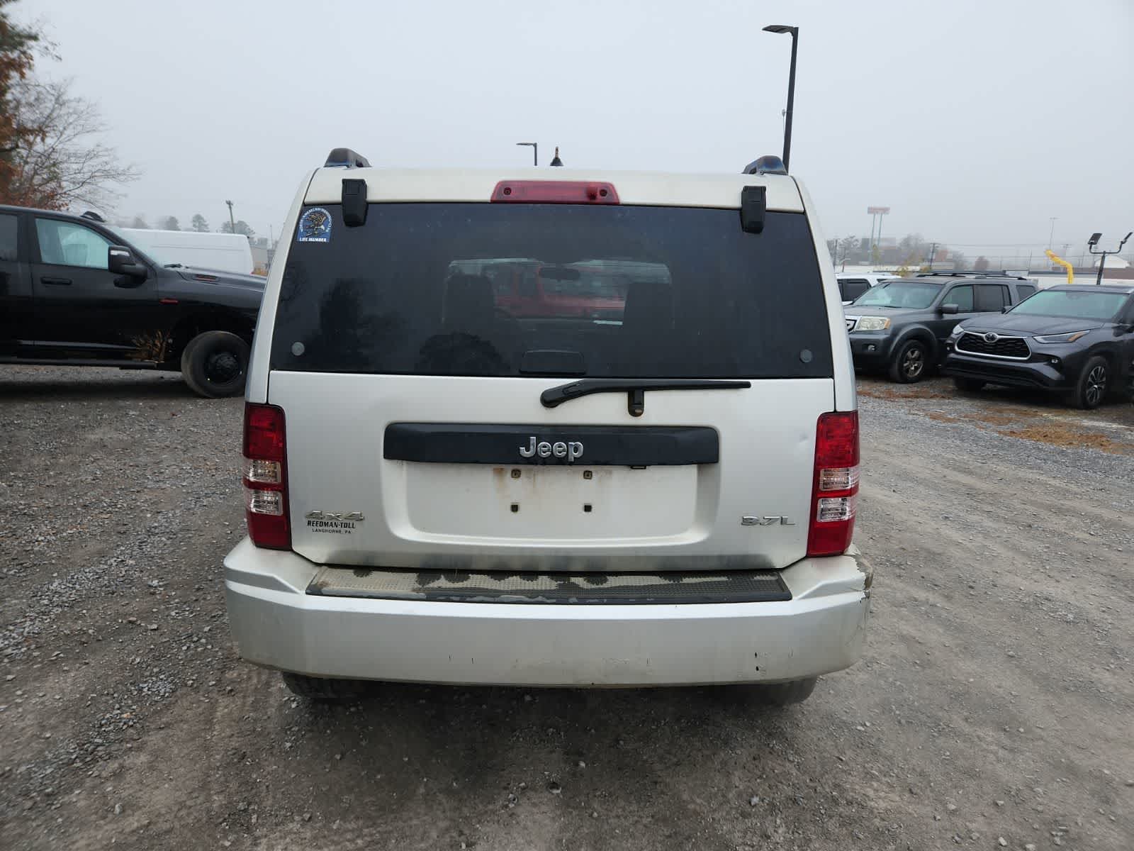 Thumbnail: 2008 Jeep Liberty - 4