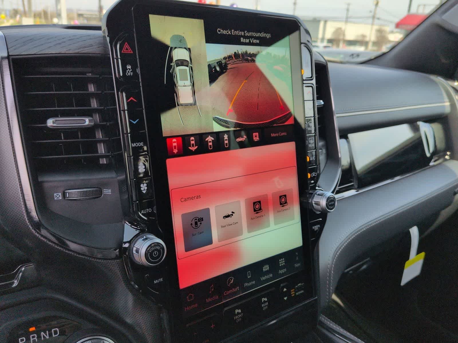 Thumbnail: 2026 RAM 1500 - 25