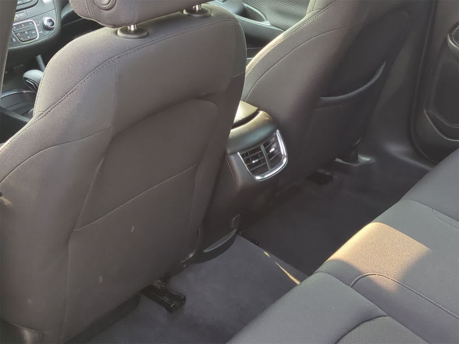 2023 Chevrolet Malibu LT 17