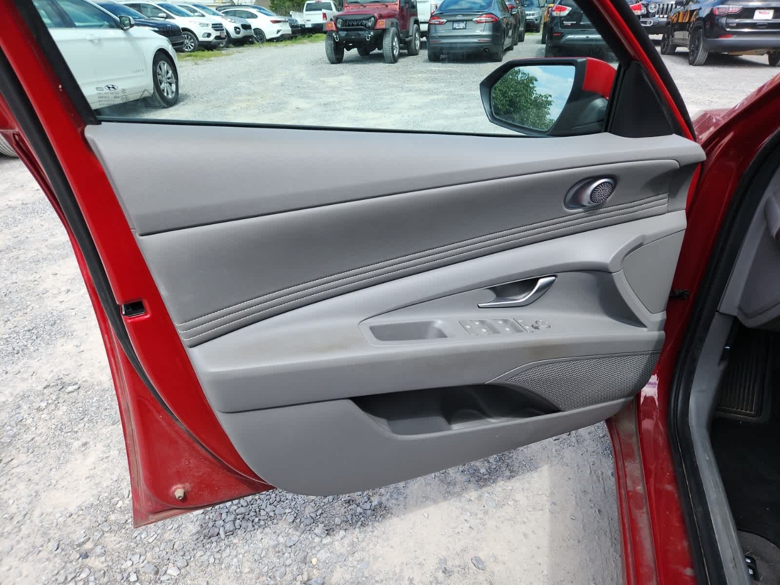 Thumbnail: 2023 Hyundai Elantra - 15