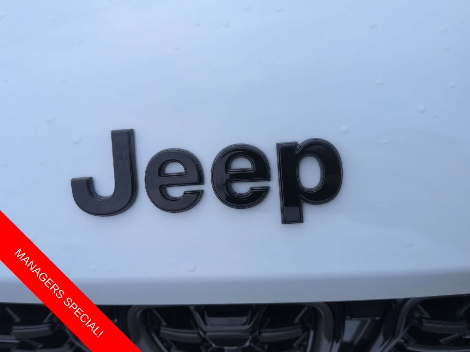 Thumbnail: 2025 Jeep Grand Cherokee - 12