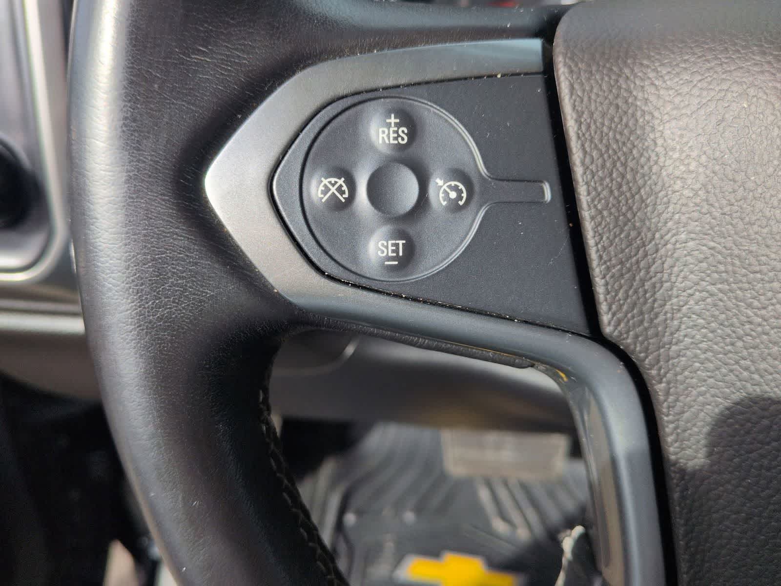 Thumbnail: 2019 Chevrolet Silverado 1500 - 22