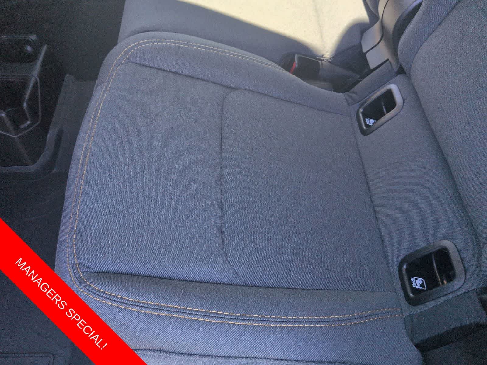 Thumbnail: 2025 Jeep Gladiator - 19