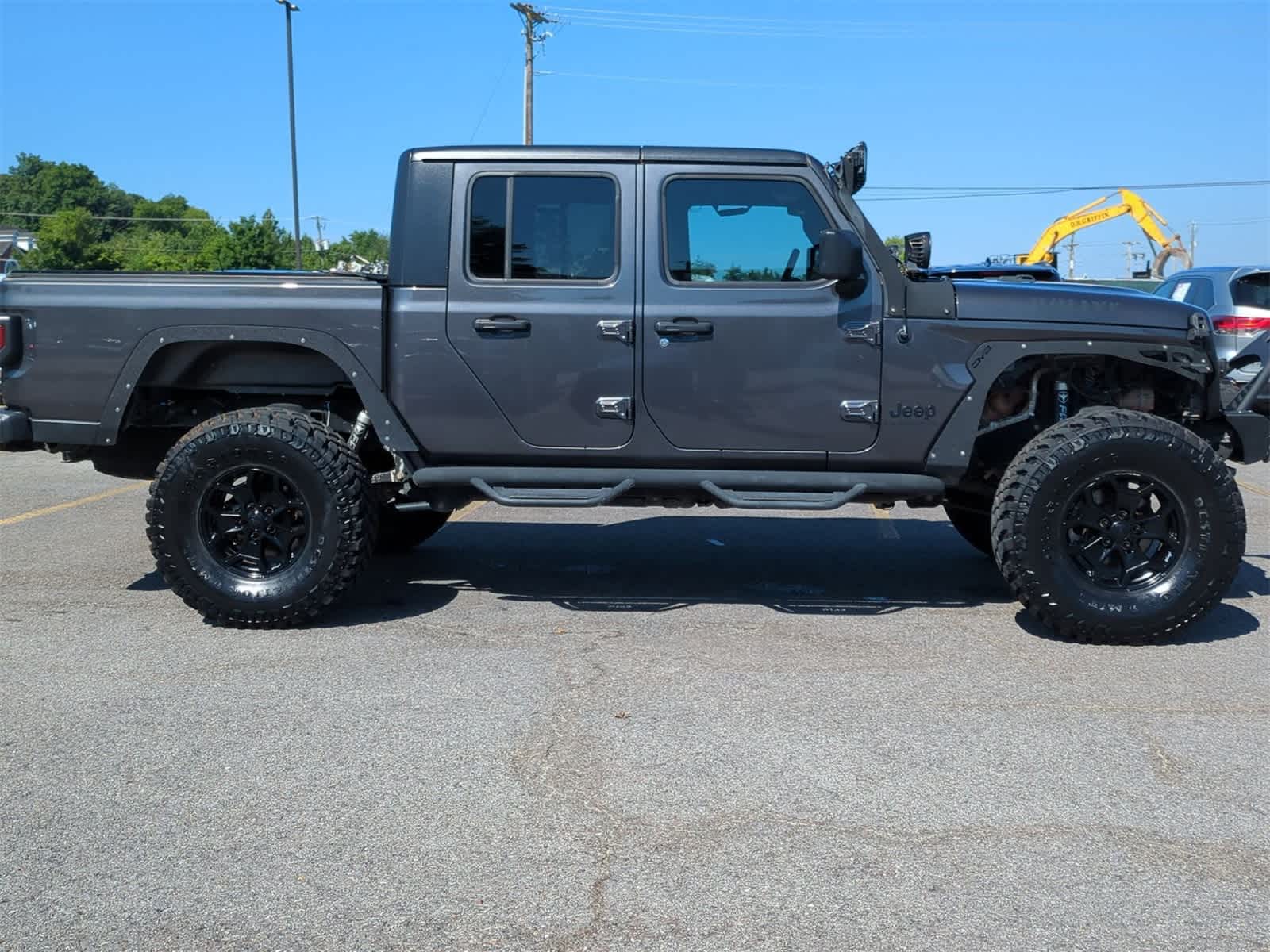 Thumbnail: 2021 Jeep Gladiator - 9