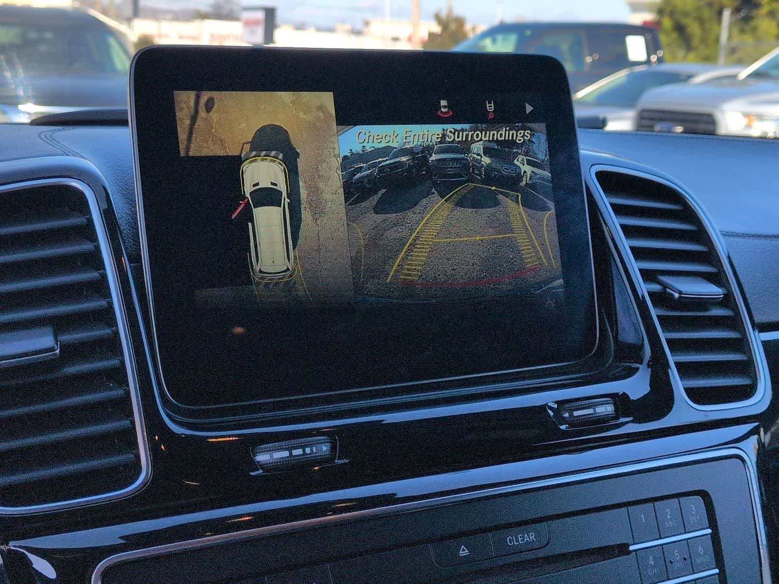 Thumbnail: 2017 Mercedes-Benz GLS - 21