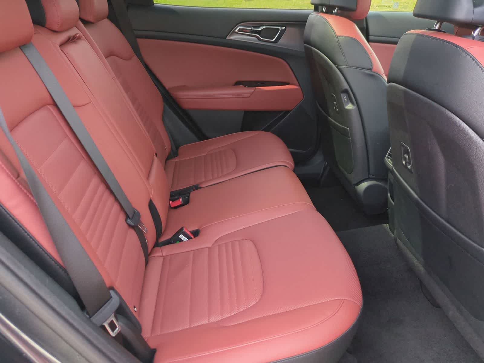 Thumbnail: 2023 Kia Sportage - 21