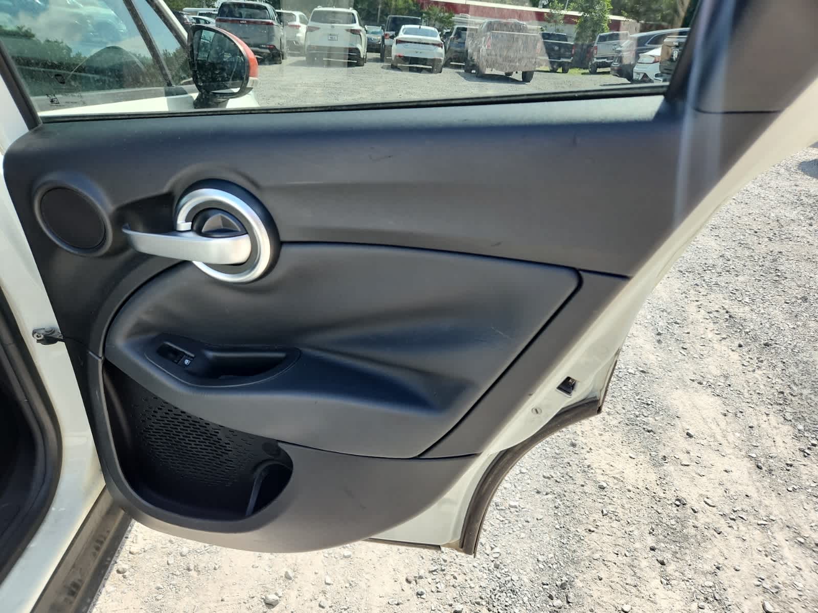 Thumbnail: 2016 Fiat 500X - 24