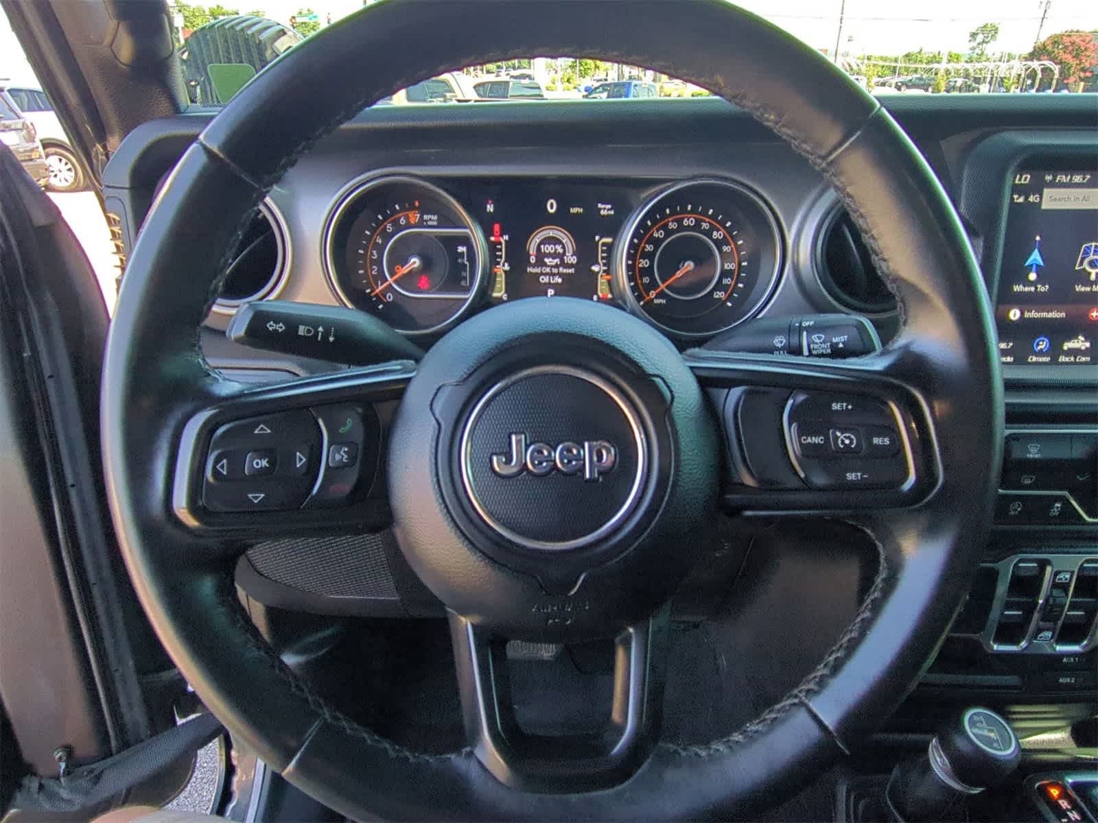 Thumbnail: 2021 Jeep Gladiator - 22