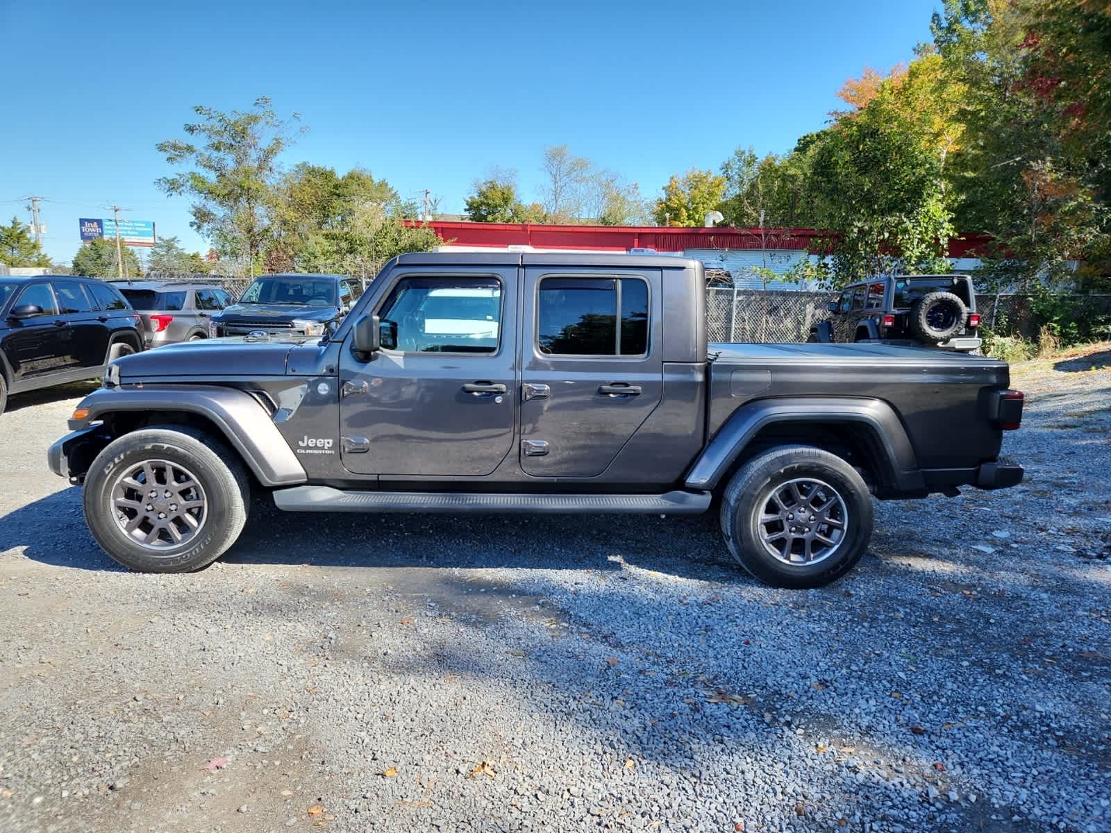Thumbnail: 2021 Jeep Gladiator - 2