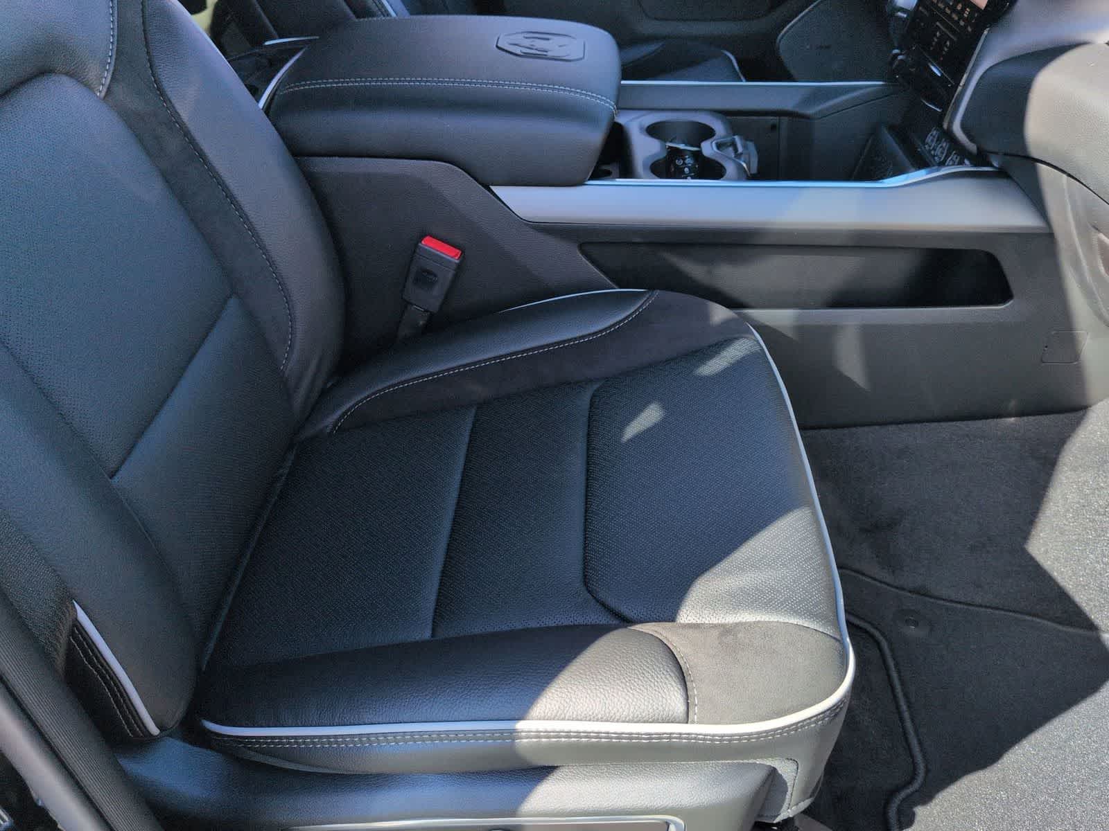 Thumbnail: 2026 RAM 1500 - 21