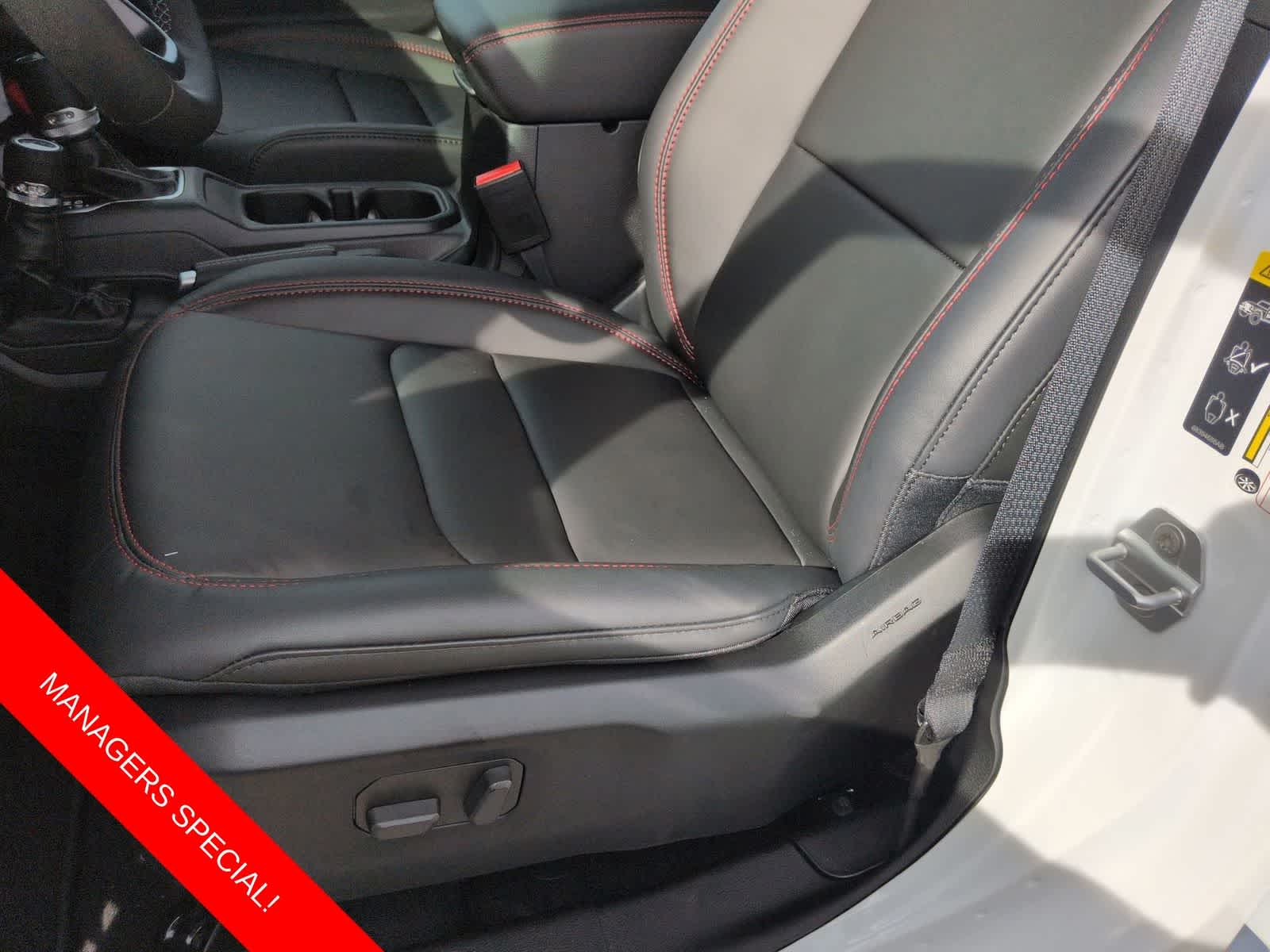 Thumbnail: 2026 Jeep Wrangler - 15