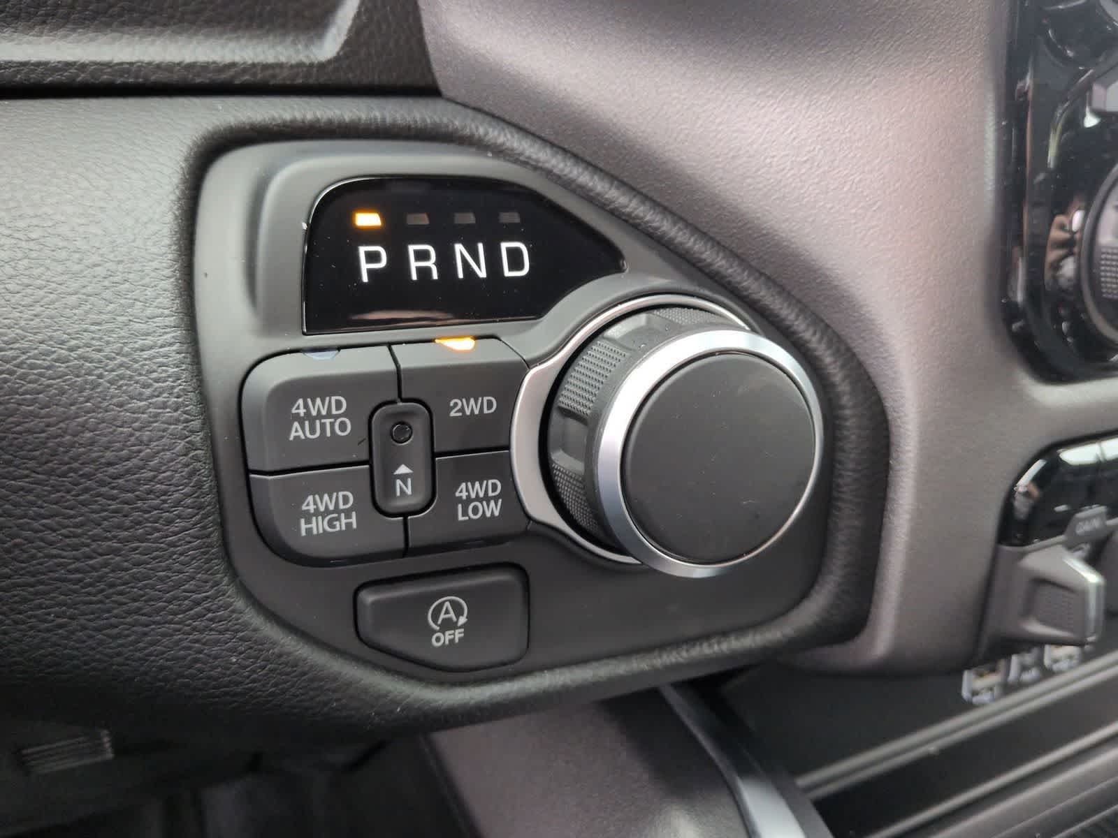 Thumbnail: 2026 RAM 1500 - 31