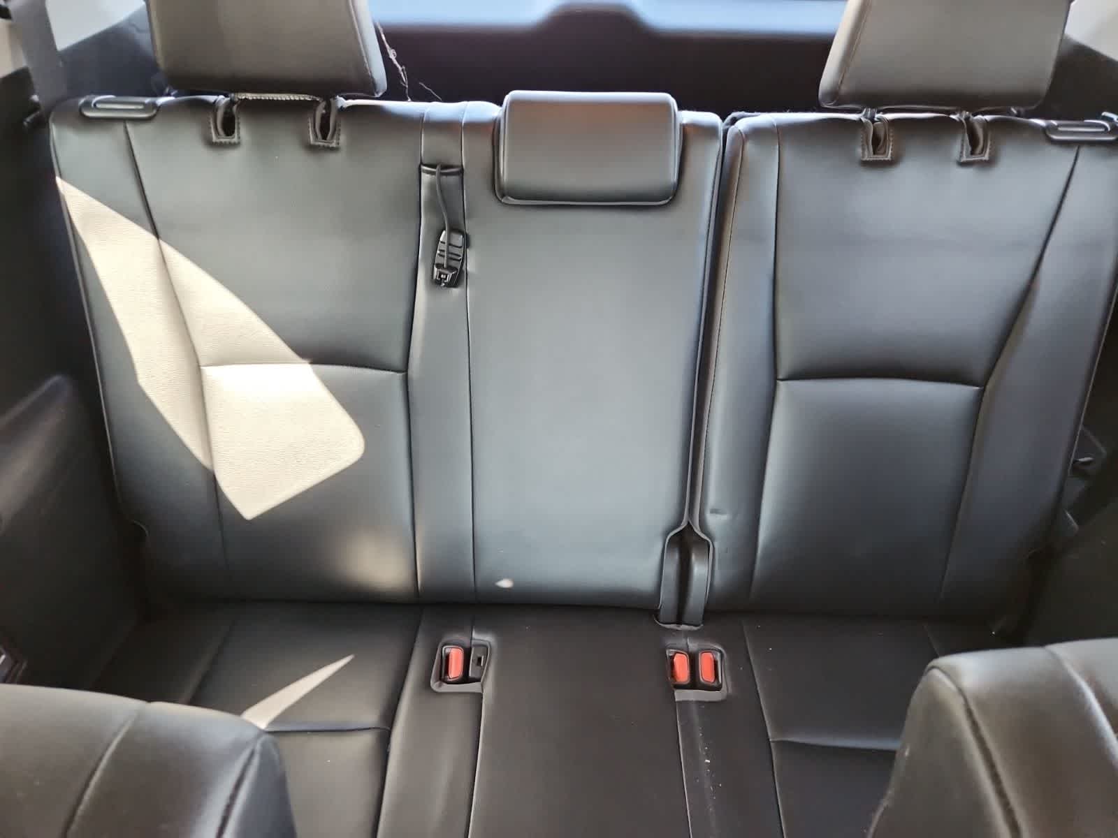 Thumbnail: 2021 Toyota Highlander - 29