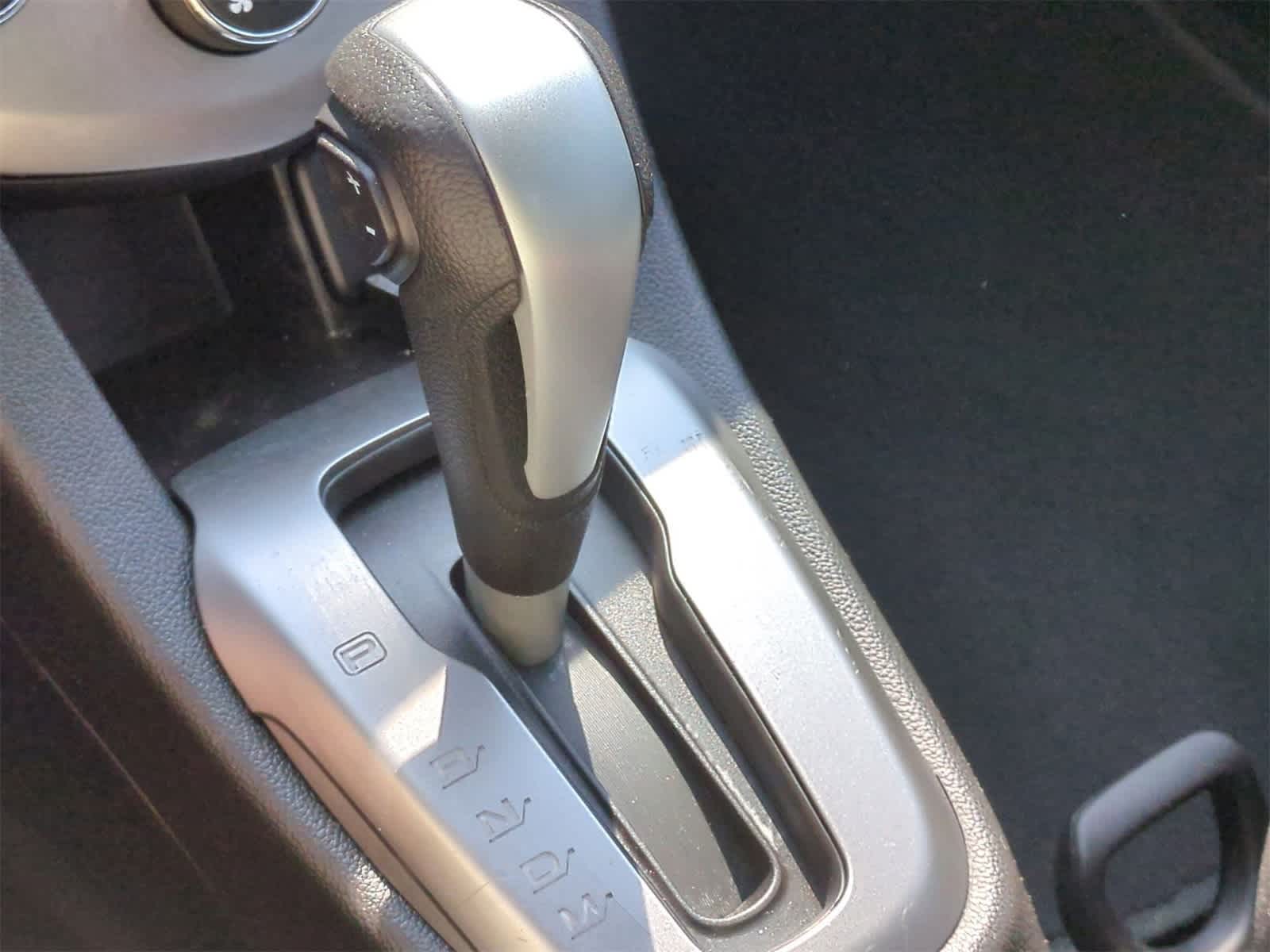 Thumbnail: 2020 Chevrolet Sonic - 31