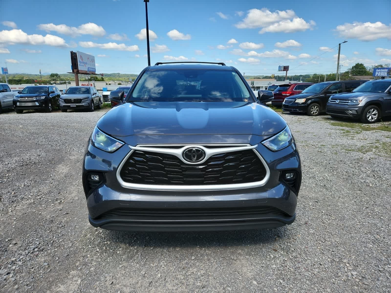 Thumbnail: 2024 Toyota Highlander - 8