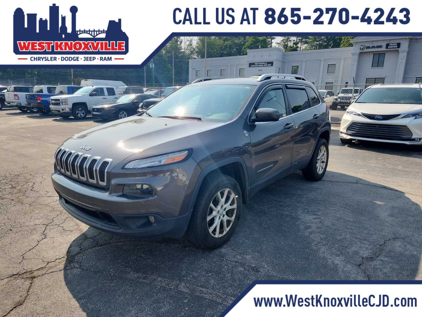 2017 Jeep Cherokee Latitude -
                  Knoxville, TN