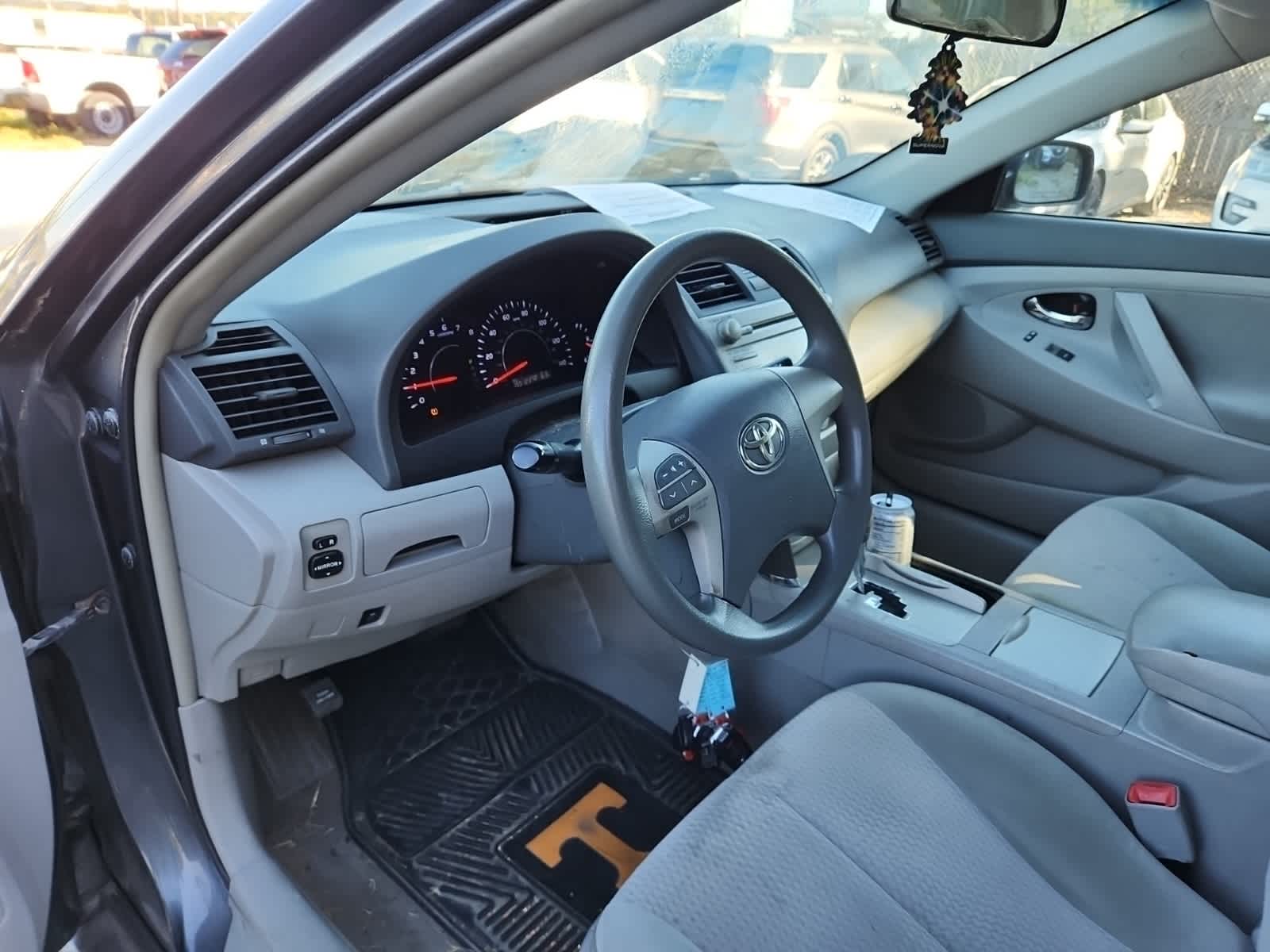 Thumbnail: 2011 Toyota Camry - 13