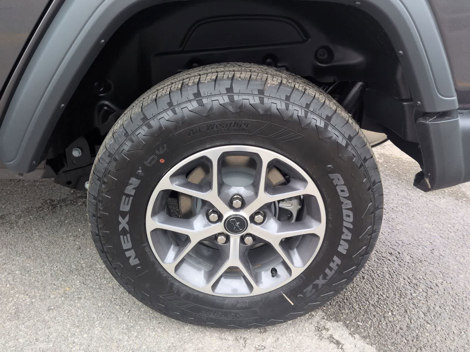 Thumbnail: 2026 Jeep Wrangler - 13