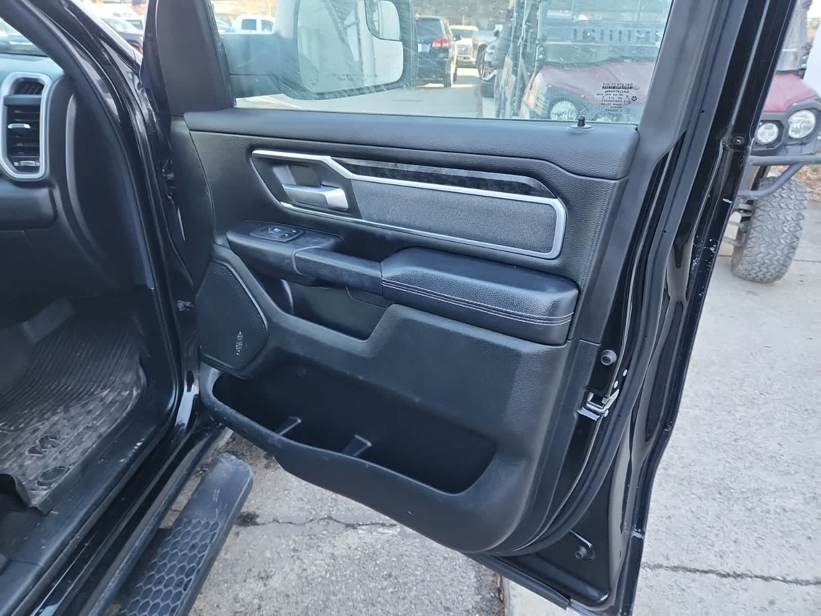 Thumbnail: 2021 RAM 1500 - 22