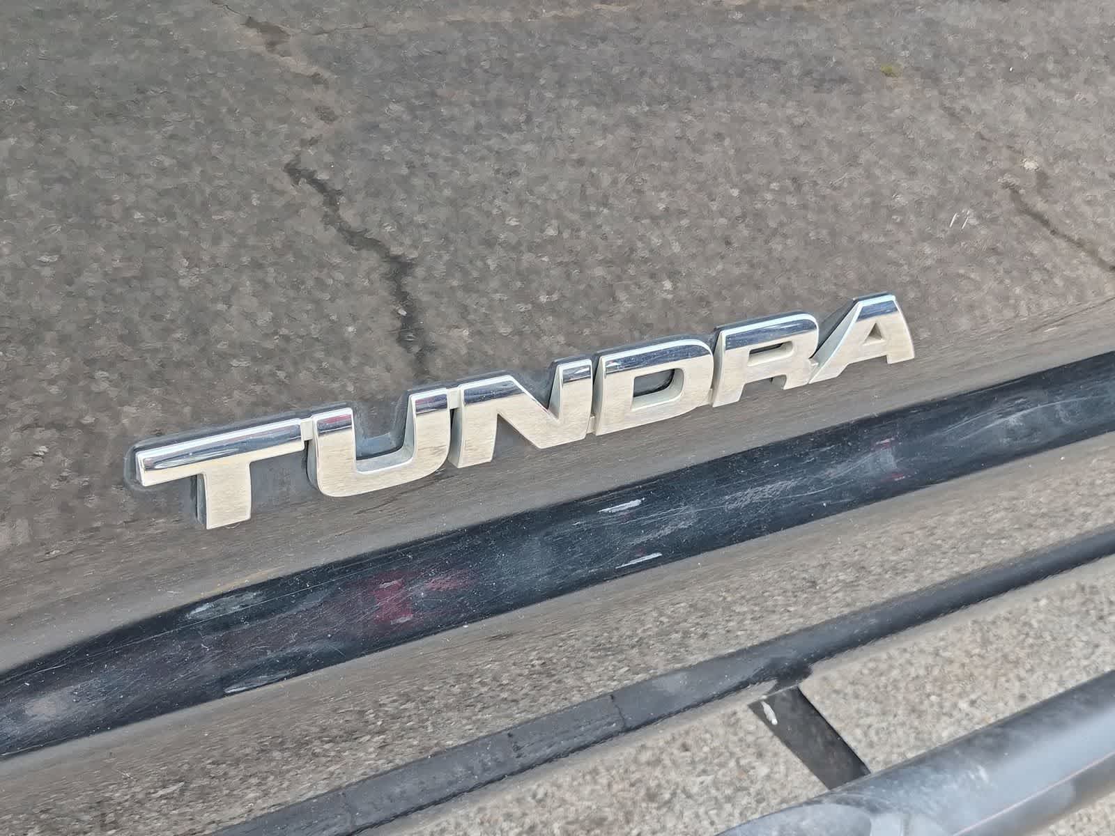 Thumbnail: 2010 Toyota Tundra - 10