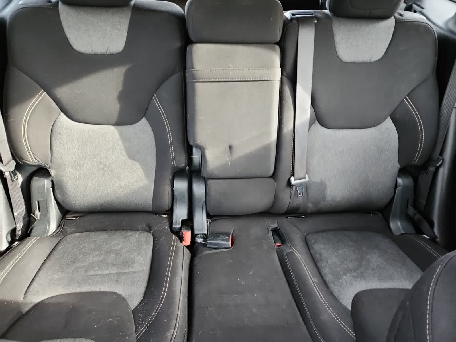 Thumbnail: 2018 Jeep Cherokee - 20