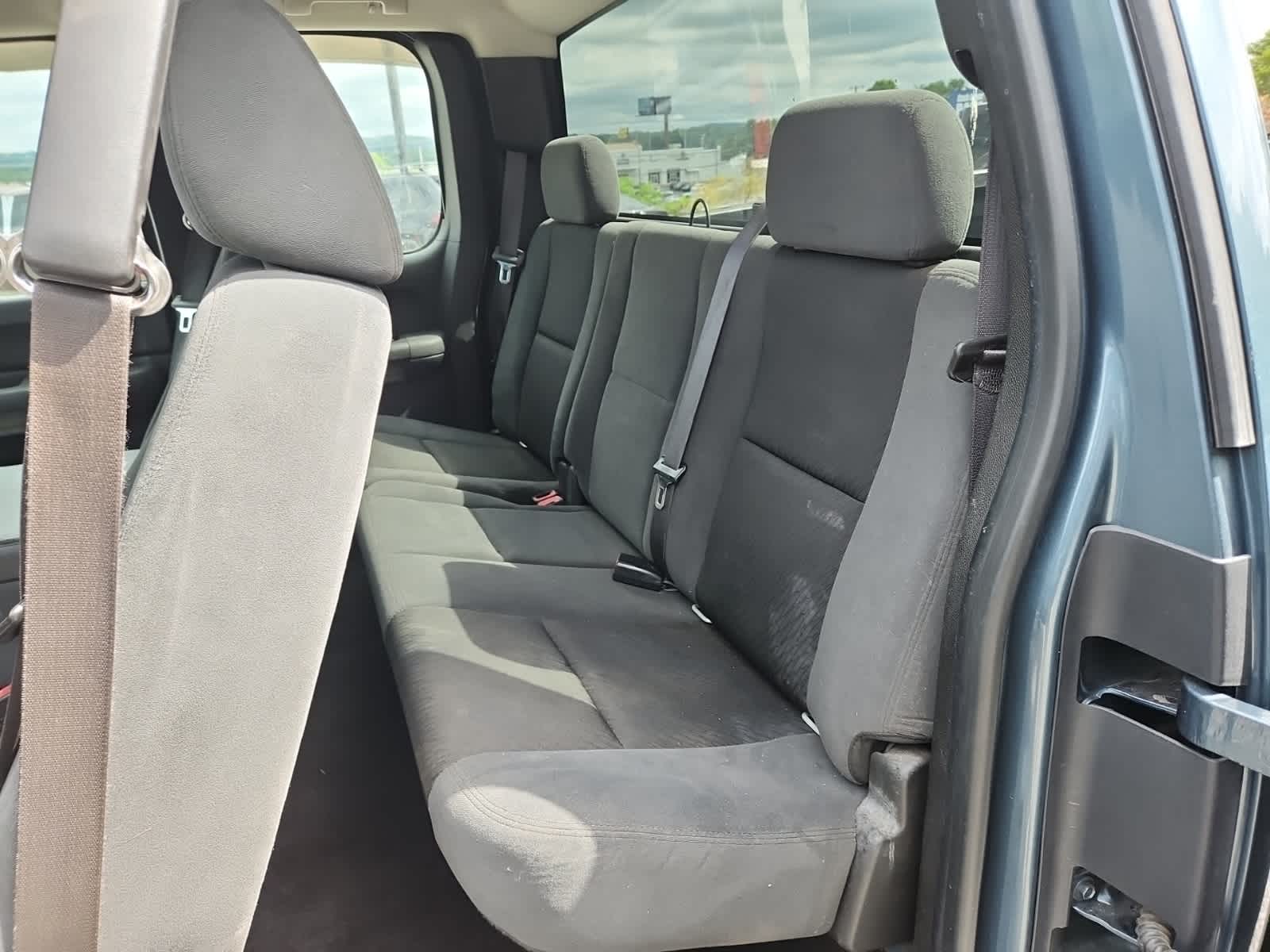 Thumbnail: 2009 Chevrolet Silverado 1500 - 18