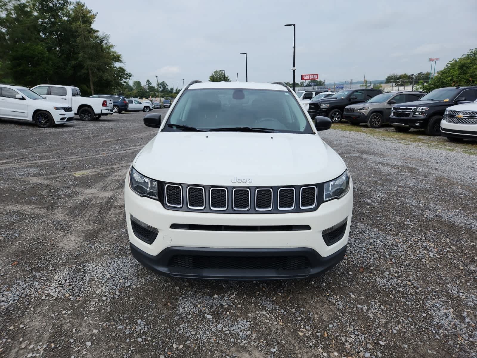 Thumbnail: 2021 Jeep Compass - 8