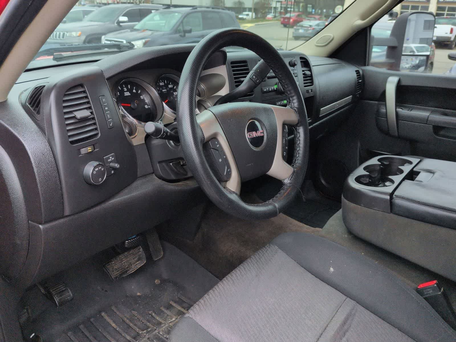 Thumbnail: 2011 GMC Sierra 1500 - 10