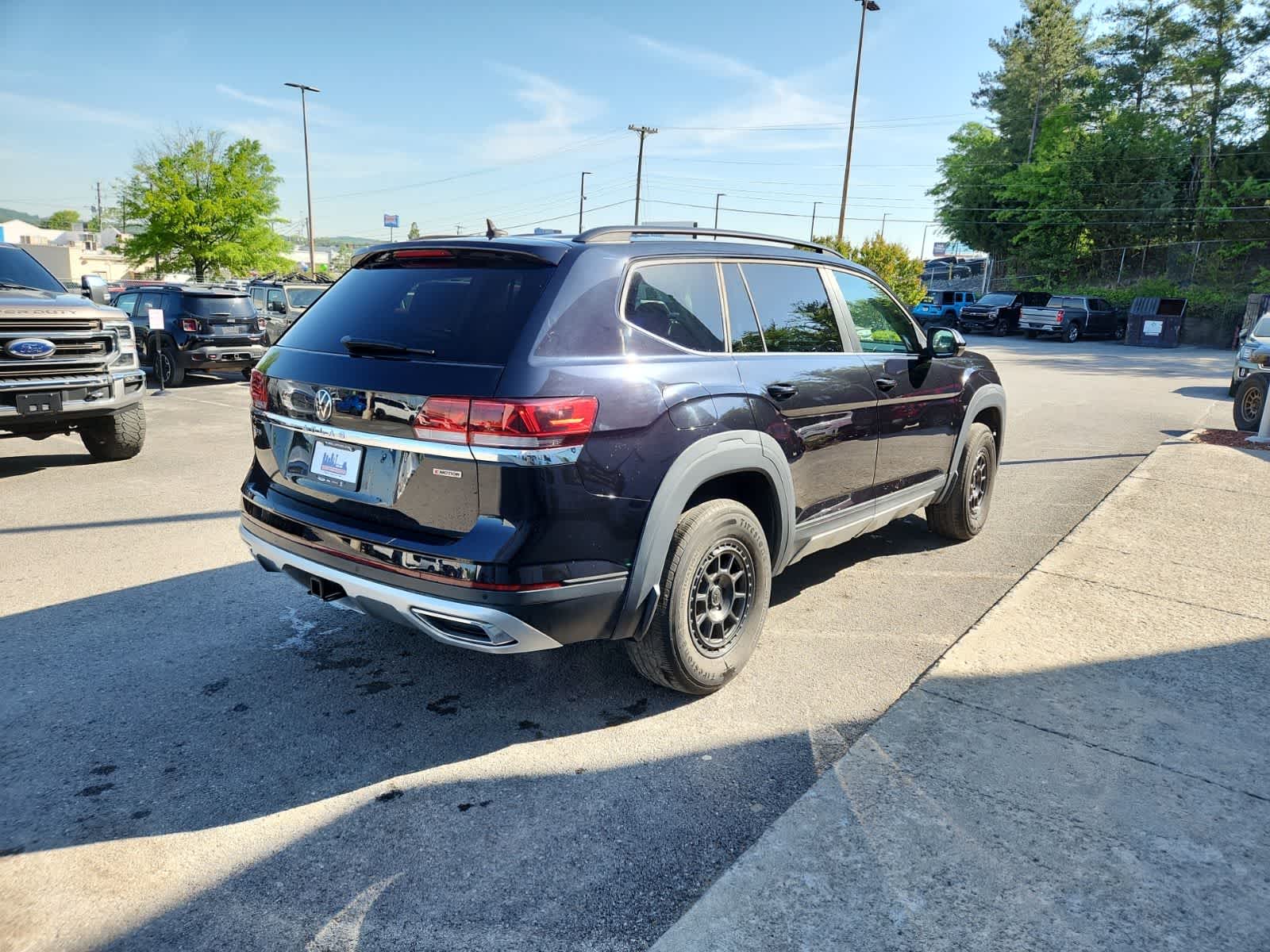 Thumbnail: 2021 Volkswagen Atlas - 5