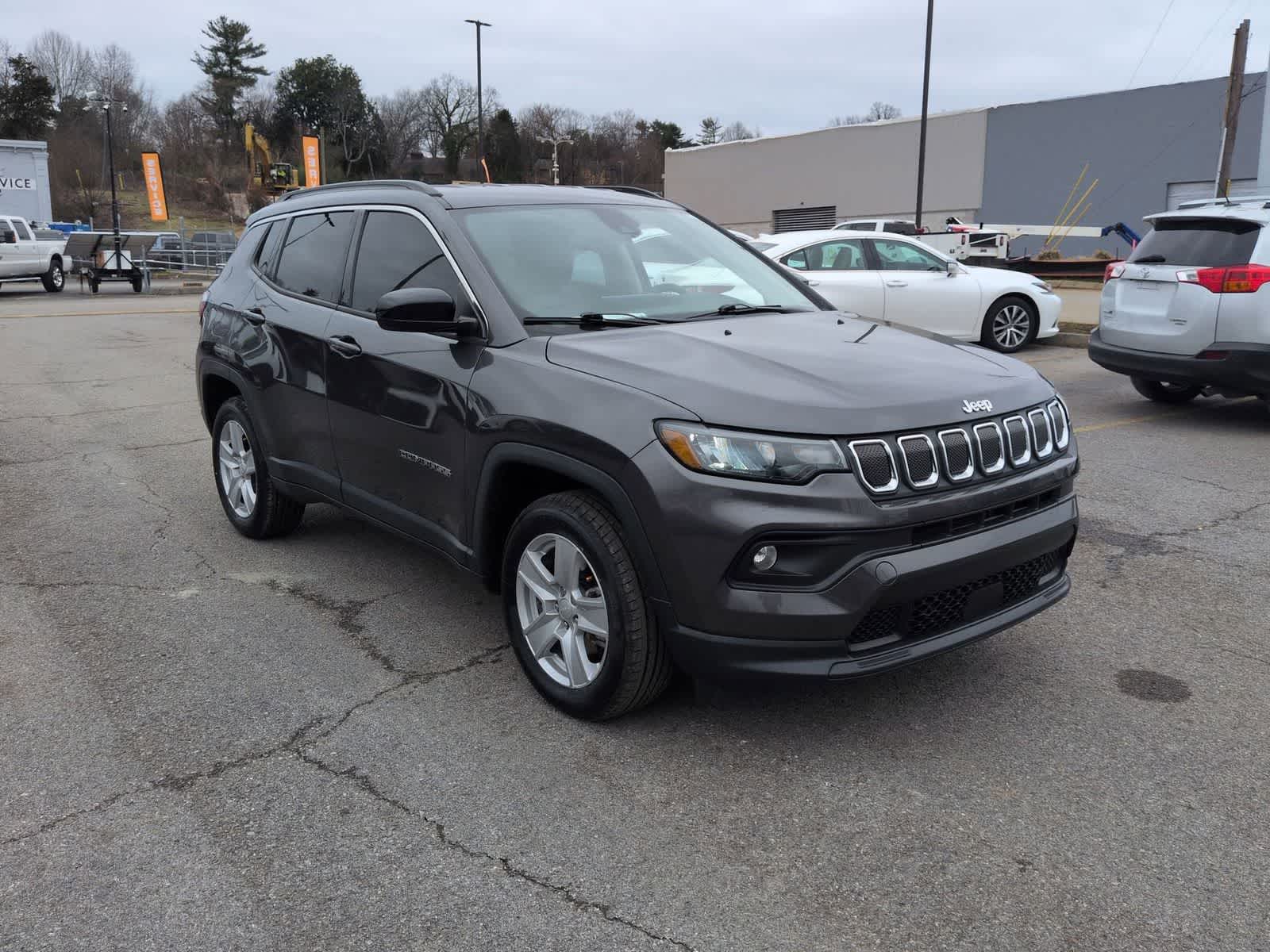 Thumbnail: 2022 Jeep Compass - 2