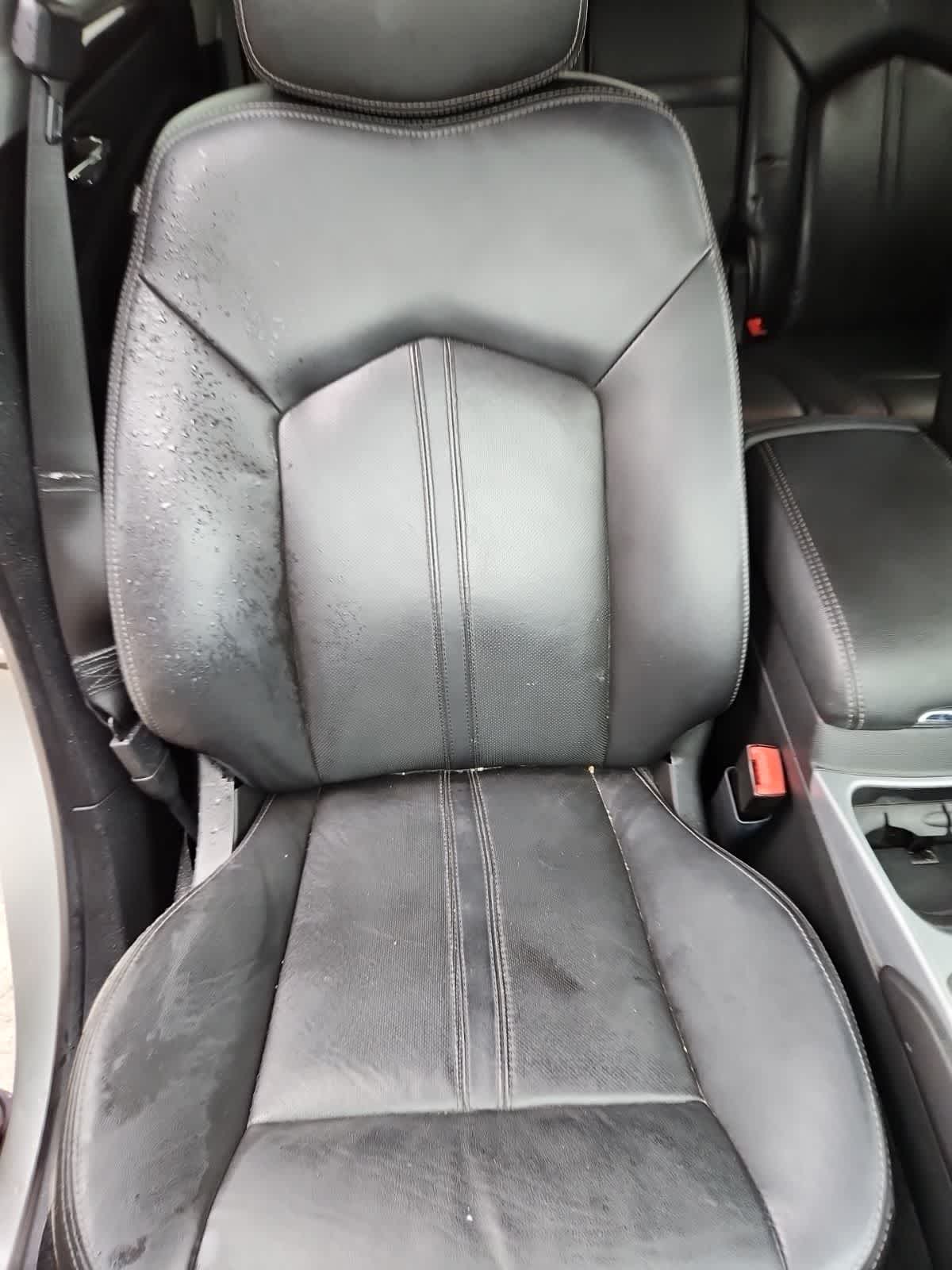 Thumbnail: 2012 Cadillac SRX - 17