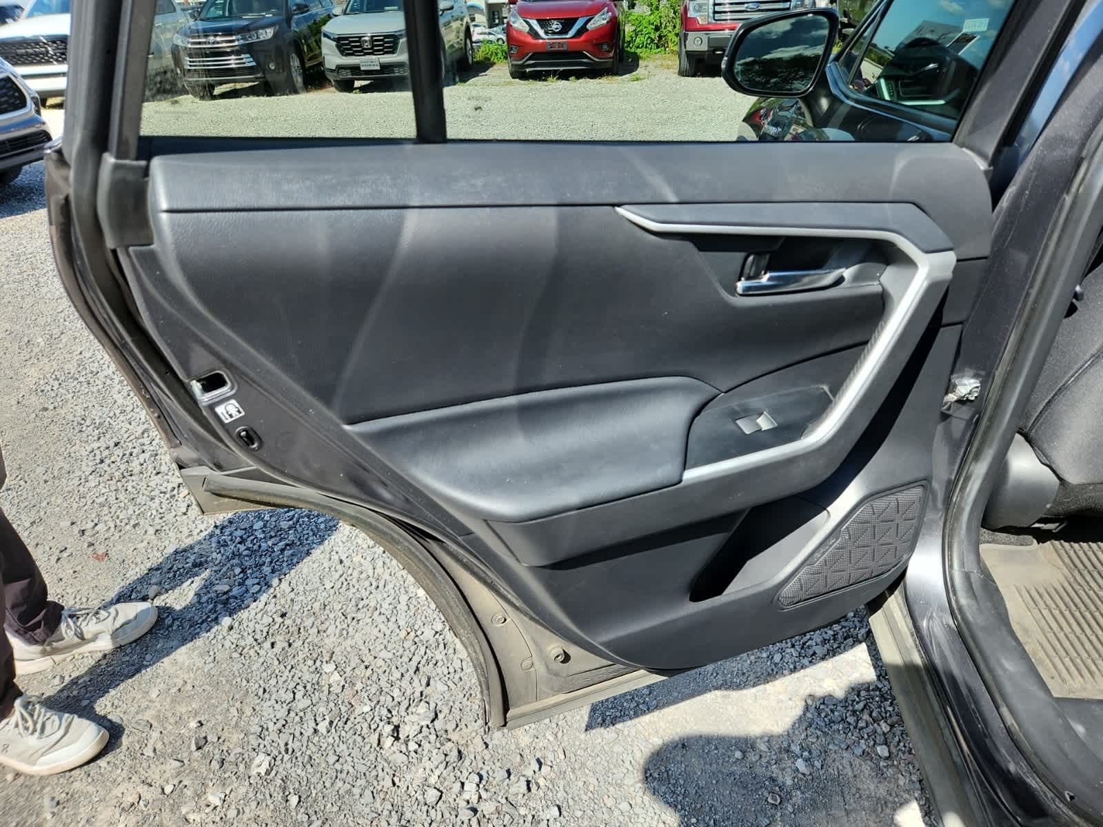 Thumbnail: 2020 Toyota RAV4 - 27