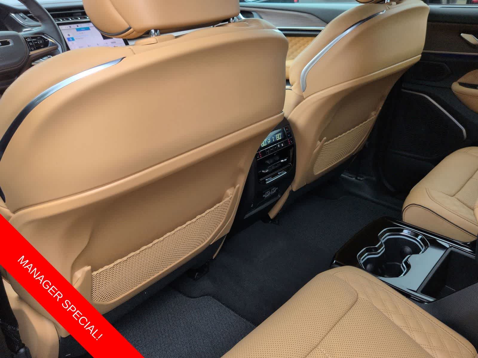 Thumbnail: 2025 Jeep Grand Cherokee L - 17